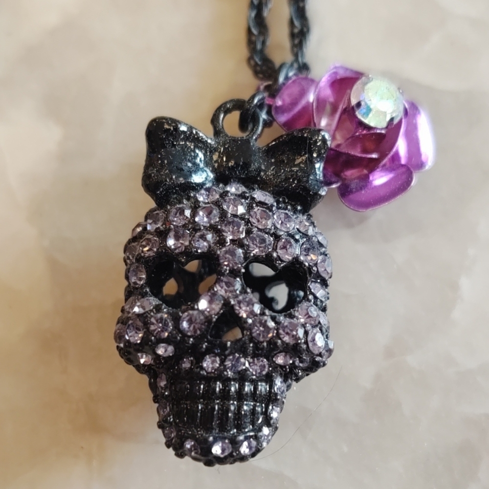 Awesome Betsey Johnson Skull Necklace